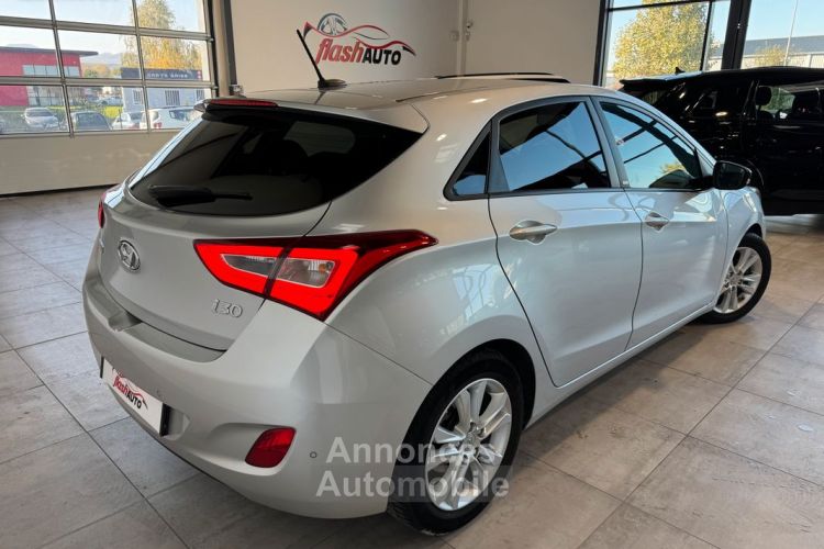 Hyundai i30 II 1.6 CRDi 110cv GO BRAZIL-2015 - <small></small> 6.900 € <small>TTC</small> - #4