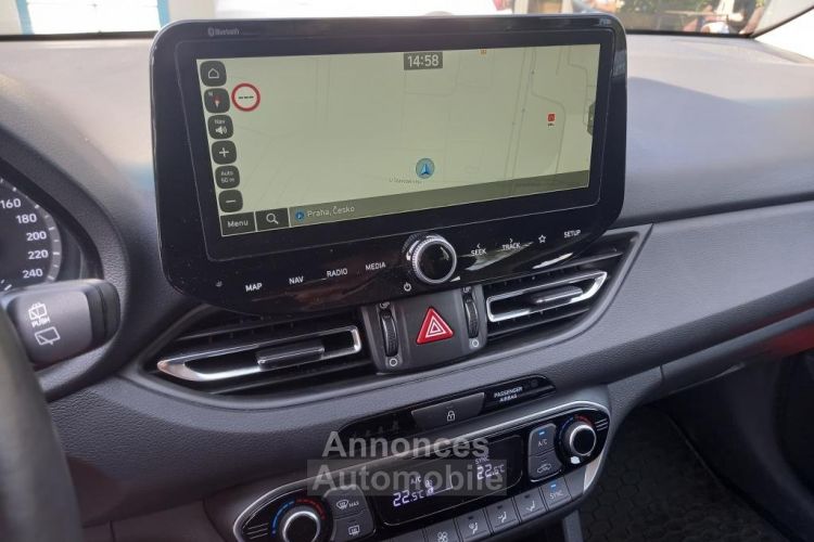 Hyundai i30 SW SW 1.6 CRDi 115 - <small></small> 15.990 € <small>TTC</small> - #6