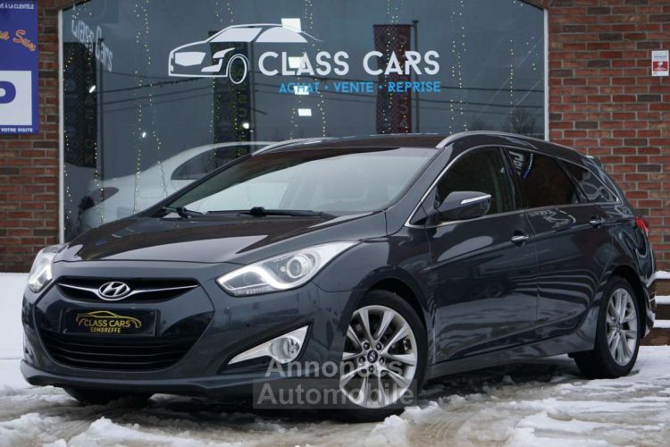 Hyundai i40 1.7 CRDi BREAK Bte-AUTO CAMERA NAVI CRUISE RADAR - <small></small> 8.990 € <small>TTC</small> - #1