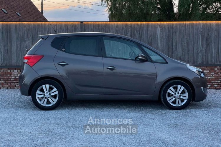 Hyundai ix20 1.4 CRDi / 90pk / airco / bluetooth / usb / euro5 / 111000km - <small></small> 5.950 € <small>TTC</small> - #3