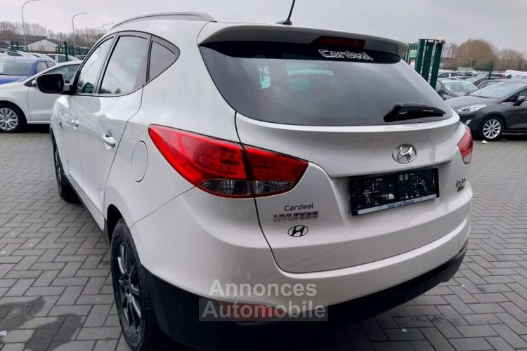 Hyundai ix35 1.6i 2WD Lounge-CLIM-GPS-BLEUTOOTH-GARANTIE.12.M- - <small></small> 9.490 € <small>TTC</small> - #5