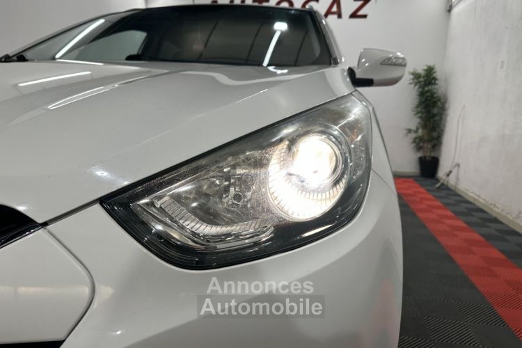 Hyundai ix35 2.0 CRDi 136 4WD Pack Premium +TOIT OUVRANT+CAMERA - <small></small> 7.990 € <small>TTC</small> - #22