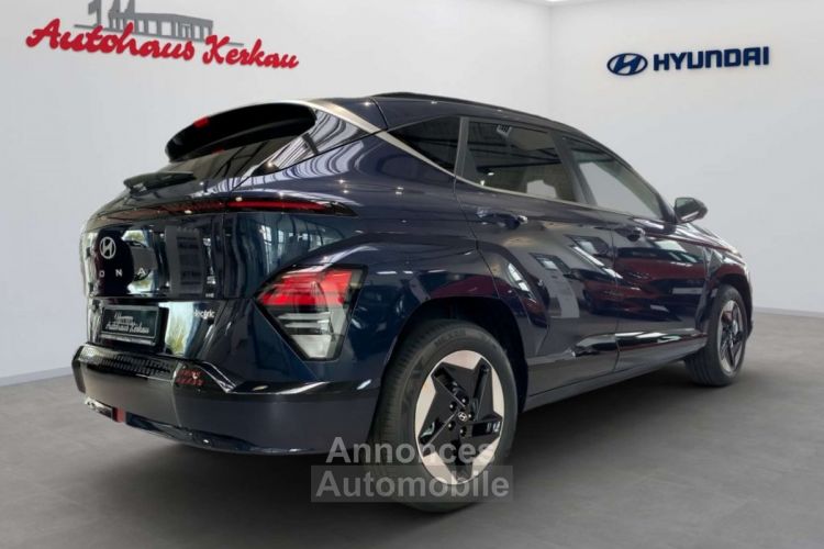 Hyundai Kona 2024 EV PRIME +Assistezpaket+Lader Sagegrün - <small></small> 48.900 € <small></small> - #7