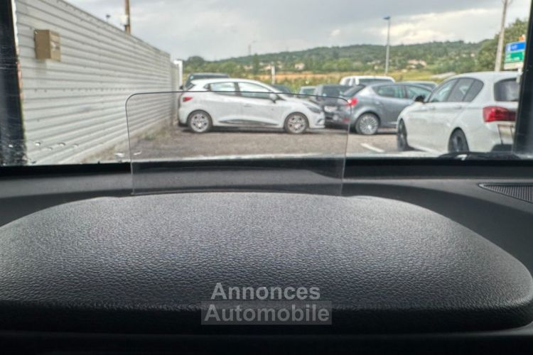 Hyundai Kona hybrid phase 2 141 ch creative camera sound krell jantes - <small></small> 19.990 € <small>TTC</small> - #15