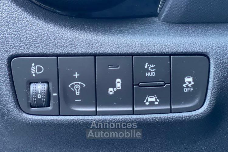 Hyundai Kona T-GDI 120ch Creative GPS CAMÉRA LED AFFICH TÊTE HAUTE - <small></small> 13.790 € <small>TTC</small> - #8