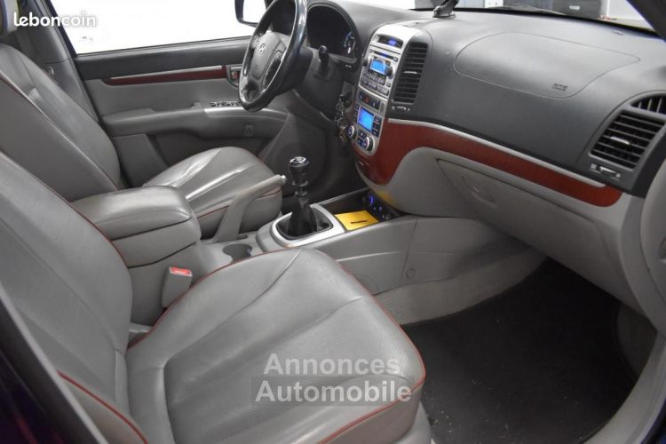 Hyundai Santa Fe 2.2 CRDI 155 CH EURO-2008 4WD 1ERE MAIN FRANCAISE SUIVI GARANTIE 6 A 60 MOIS - <small></small> 5.490 € <small>TTC</small> - #9