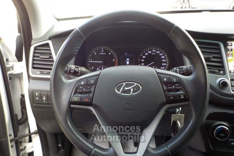 Hyundai Tucson 1.7 crdi 115 business - <small></small> 13.490 € <small>TTC</small> - #8