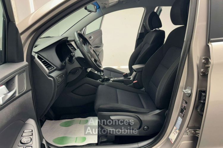 Hyundai Tucson 1.7 CRDi GPS CAMERA AR AURCO - <small></small> 10.950 € <small>TTC</small> - #9