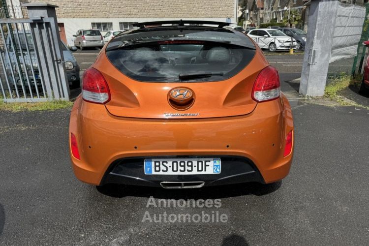 Hyundai Veloster 1.6 GDI - 140 Pack Premium Gps + Camera AR + Radar AR + Toit ouvrant - <small></small> 11.990 € <small>TTC</small> - #4