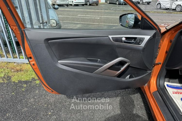 Hyundai Veloster 1.6 GDI - 140 Pack Premium Gps + Camera AR + Radar AR + Toit ouvrant - <small></small> 11.990 € <small>TTC</small> - #22