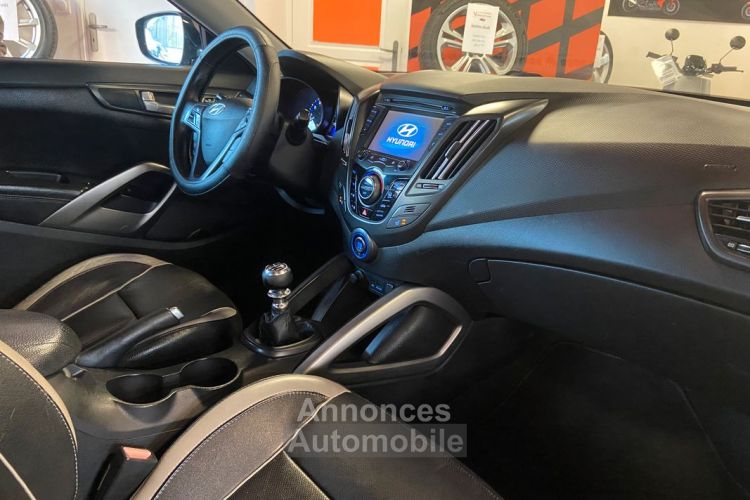 Hyundai Veloster TURBO 1.6 T-GID 16V 186 cv Garantie 12 mois - <small></small> 9.990 € <small>TTC</small> - #4