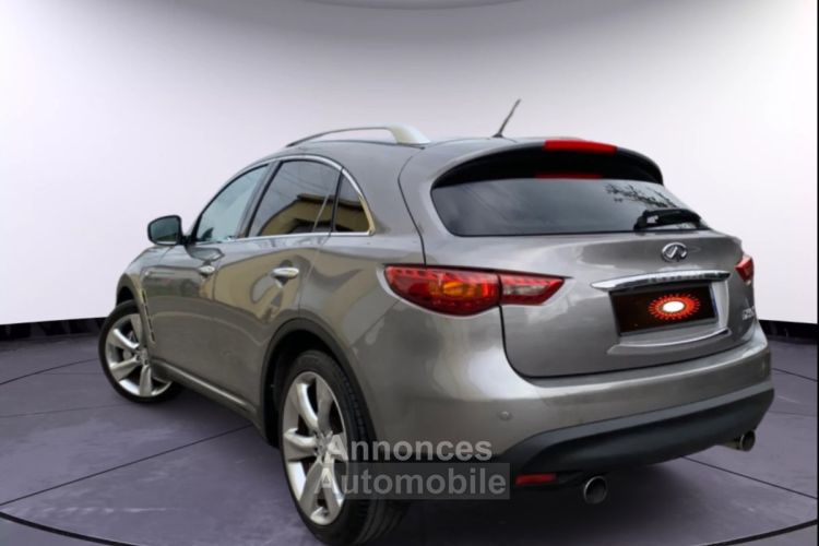 Infiniti FX30 FX30D S *3.0 V6 238Ch *XENON *CUIR *TOIT - <small></small> 15.999 € <small>TTC</small> - #2