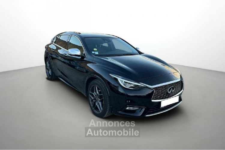 Infiniti Q30 1.5d 109 7DCT Premium - <small></small> 17.990 € <small>TTC</small> - #2