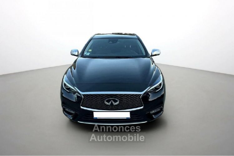 Infiniti Q30 1.5d 109 7DCT Premium - <small></small> 17.990 € <small>TTC</small> - #10