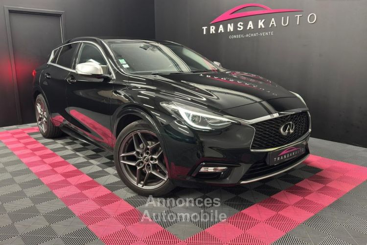 Infiniti Q30 1.5d 109 7DCT Premium City Black - <small></small> 14.990 € <small>TTC</small> - #1