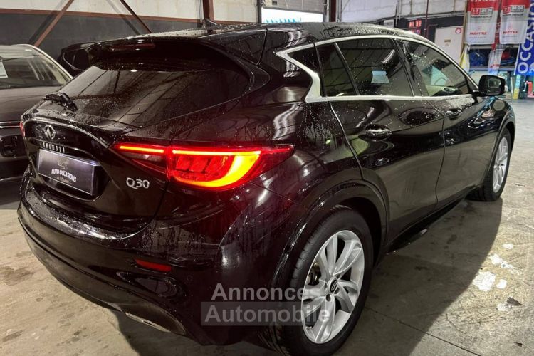 Infiniti Q30 1.5d 109ch Premium City Black DCT7 - <small></small> 13.490 € <small>TTC</small> - #4