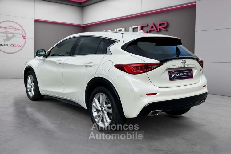 Infiniti Q30 1.5d - <small></small> 13.999 € <small>TTC</small> - #6