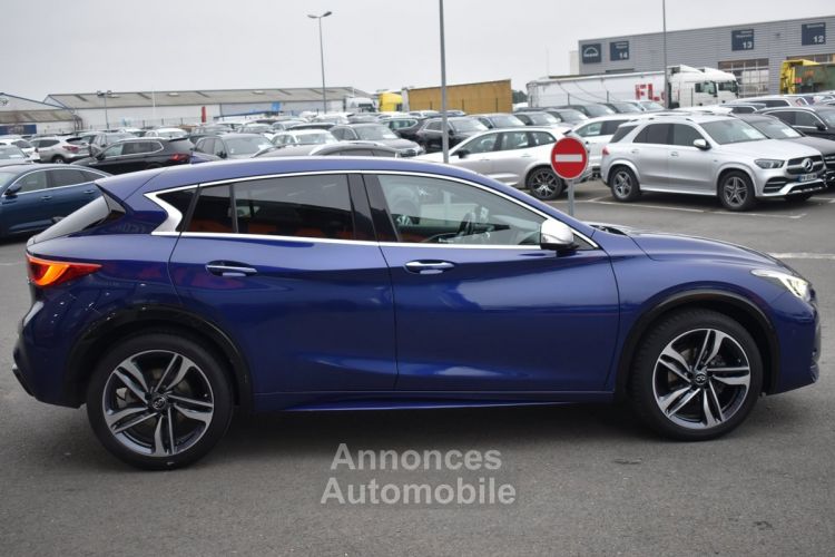 Infiniti Q30 1.6T 156CH SPORT CITY BLACK DCT7 - <small></small> 15.880 € <small>TTC</small> - #4