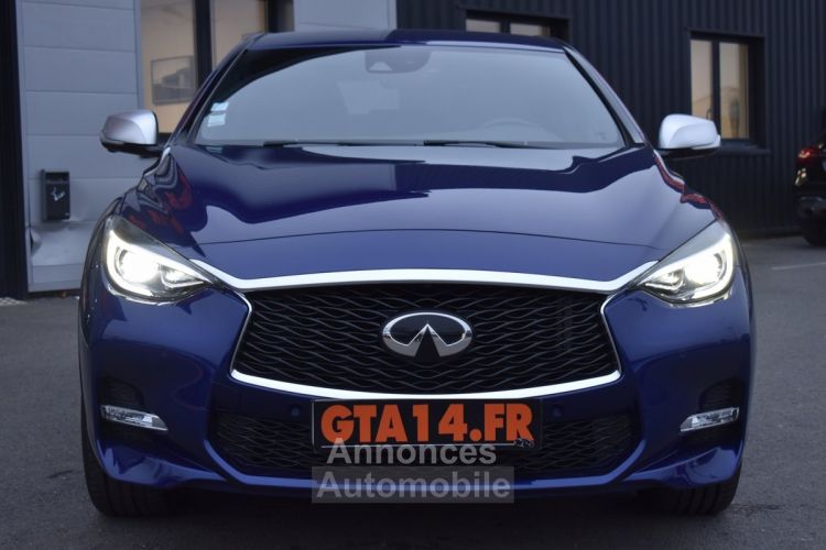 Infiniti Q30 1.6T 156CH SPORT CITY BLACK DCT7 - <small></small> 15.880 € <small>TTC</small> - #17