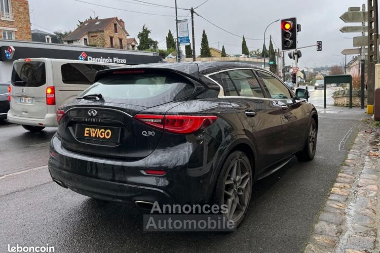 Infiniti Q30 2.2 D 170Ch DCT BVA TOIT OUVRANT NOMBREUSES OPTIONS - <small></small> 11.490 € <small>TTC</small> - #5