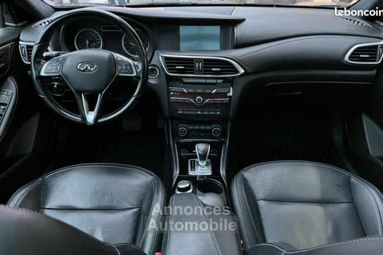 Infiniti Q30 2.2 D 170Ch DCT BVA TOIT OUVRANT NOMBREUSES OPTIONS - <small></small> 11.490 € <small>TTC</small> - #13