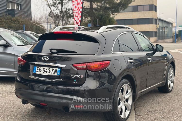 Infiniti QX70 3.0d 238CH S Premium BVA7 TOE Attelage Bose - <small></small> 14.990 € <small>TTC</small> - #2