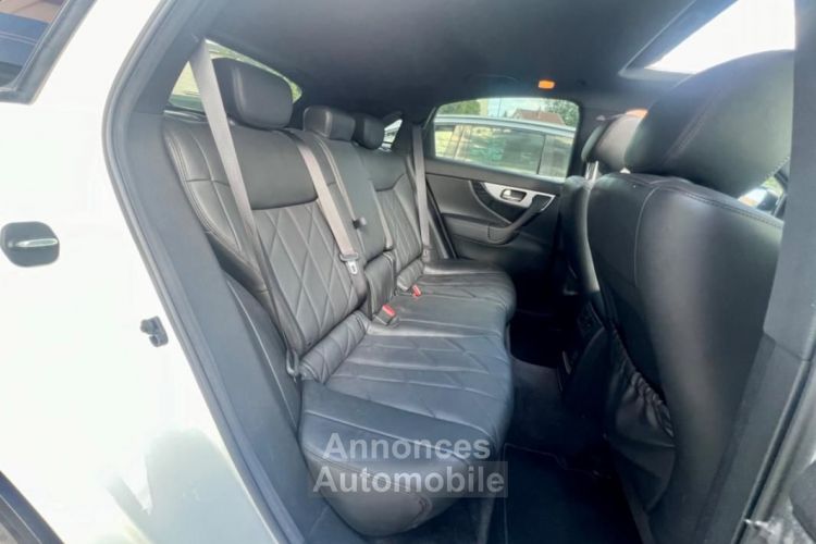 Infiniti QX70 5.0 390 S PREMIUM AWD BVA ETHANOL - <small></small> 29.990 € <small>TTC</small> - #12