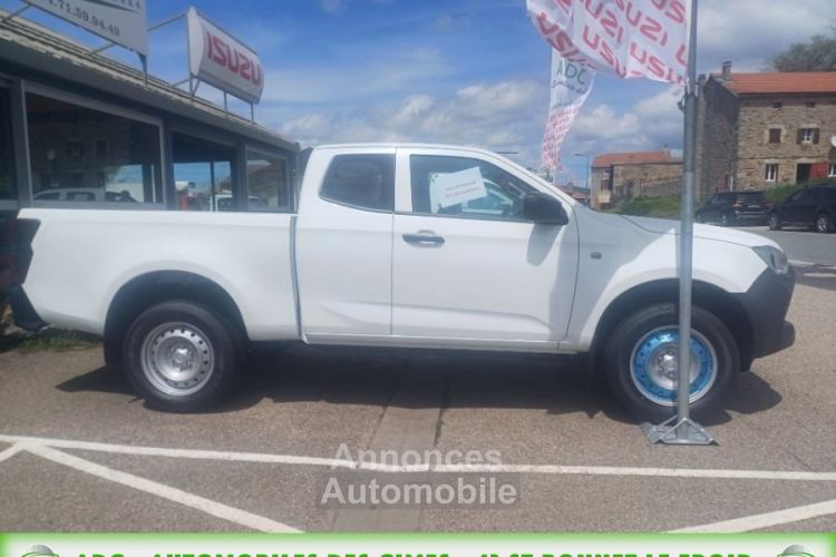 Isuzu D-Max 1.9 4X4 SPACE CAB N57 MT DISPO - <small></small> 33.000 € <small>TTC</small> - #2