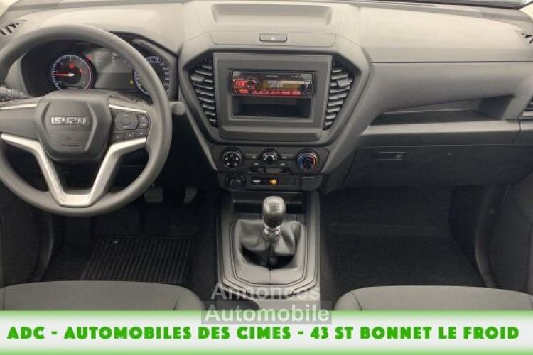 Isuzu D-Max 1.9 4X4 SPACE CAB N57 MT DISPO - <small></small> 33.000 € <small>TTC</small> - #6