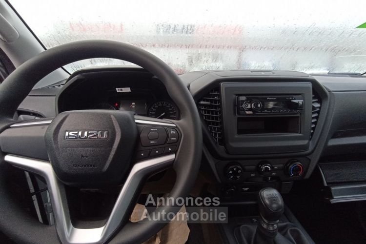 Isuzu D-Max 1.9 DDI 164CH N57 SINGLE - <small></small> 32.280 € <small>TTC</small> - #8