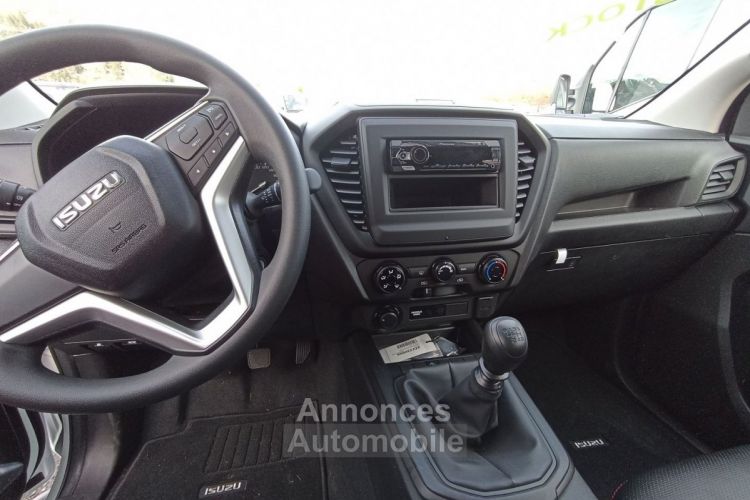 Isuzu D-Max 1.9 DDI 164CH N57 SPACE - <small></small> 34.080 € <small>TTC</small> - #2