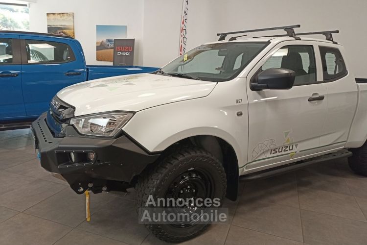 Isuzu D-Max 1.9 DDI 164CH N57 SPACE - <small></small> 34.080 € <small>TTC</small> - #3