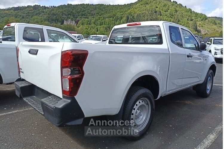 Isuzu D-Max 1.9 DDI 164CH N57 SPACE - <small></small> 34.080 € <small>TTC</small> - #3