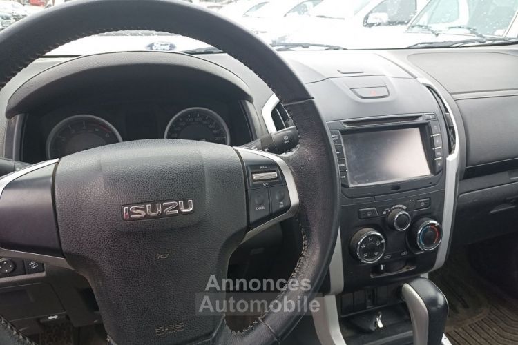 Isuzu D-Max 1.9 DDI 164CH SPACE SOLAR PLUS A/C 4X4 BVA - <small></small> 28.200 € <small>TTC</small> - #2