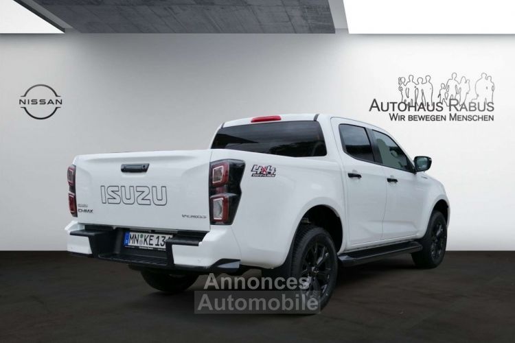 Isuzu D-Max 2023 DC 4WD Autm. LED, PDC, SHZ, Leder V-Cross - <small></small> 48.990 € <small>TTC</small> - #2