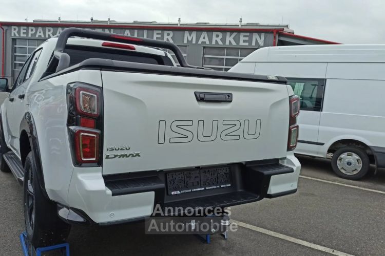 Isuzu D-Max 2023 Double Cab 4x4 V-Cross A/T TZ - <small></small> 54.590 € <small></small> - #15