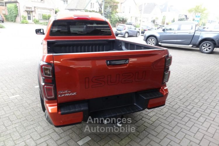 Isuzu D-Max 2024 1.9 Dubbel Cab 5-persoons V-Cross - <small></small> 68.349 € <small></small> - #35