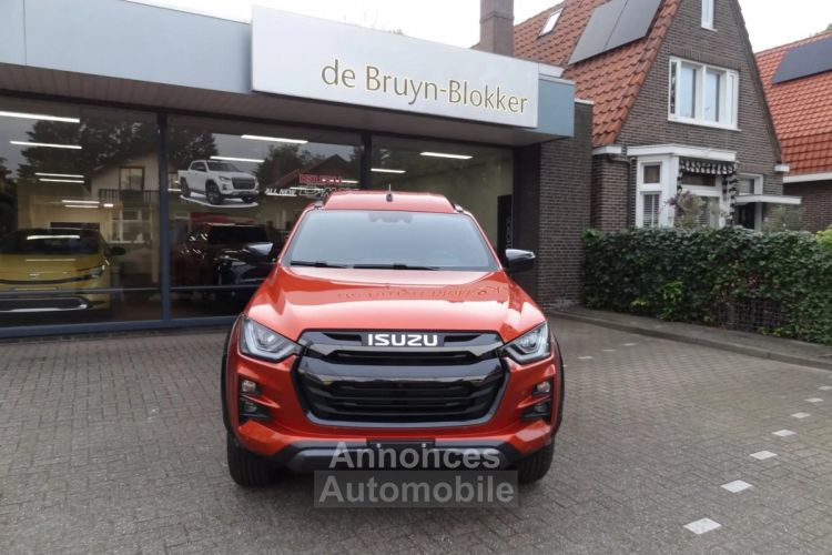 Isuzu D-Max 2024 1.9 Dubbel Cab 5-persoons V-Cross - <small></small> 68.349 € <small></small> - #37