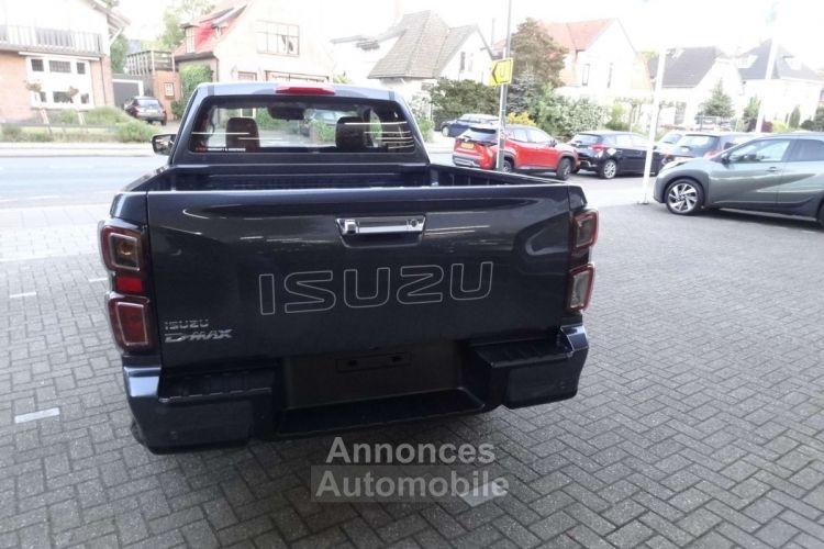 Isuzu D-Max 2024 1.9 Extended Cab LSX MY2024 eind oktober/begin nov - <small></small> 47.977 € <small></small> - #12