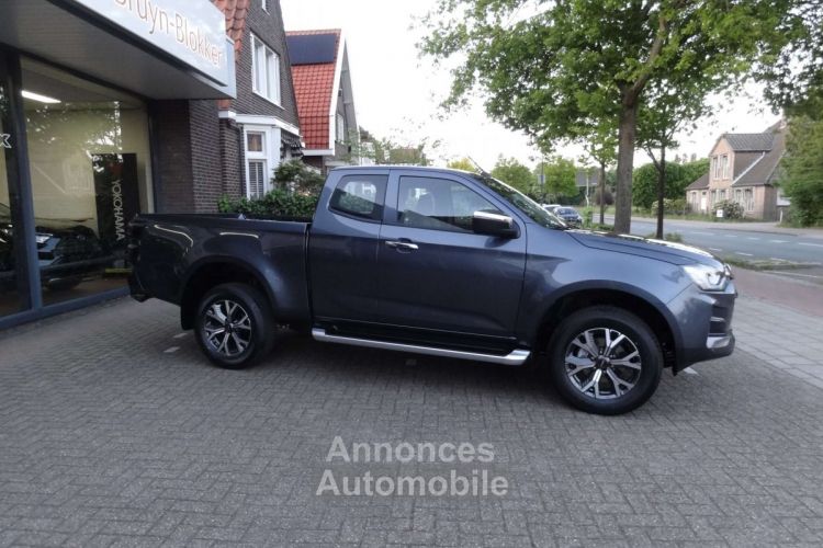 Isuzu D-Max 2024 1.9 Extended Cab LSX MY2024 eind oktober/begin nov - <small></small> 47.977 € <small></small> - #18