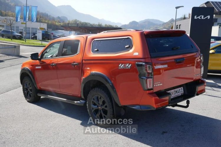 Isuzu D-Max 2024 Double Cab 4x4 V-Cross A/T inkl. Zubehör - <small></small> 58.950 € <small>TTC</small> - #2