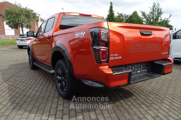 Isuzu D-Max 2024 Double Cab V-CROSS 4x4 AT6 Allrad - <small></small> 48.490 € <small></small> - #11