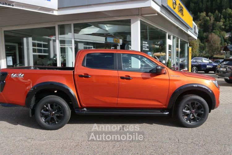 Isuzu D-Max 2024 Double Cab V-Cross Automatik - <small></small> 54.390 € <small></small> - #2