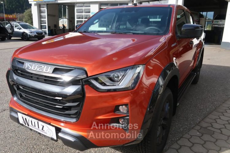 Isuzu D-Max 2024 Double Cab V-Cross Automatik - <small></small> 54.390 € <small></small> - #14