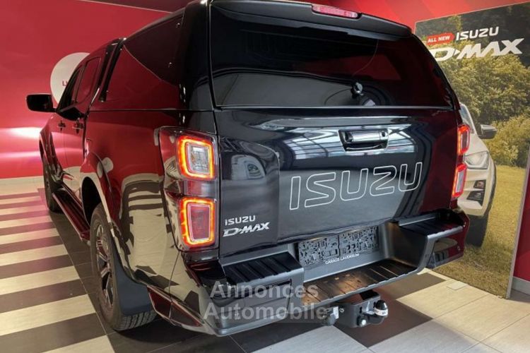 Isuzu D-Max 2024 V-Cross + HT-Style - <small></small> 46.575 € <small></small> - #2