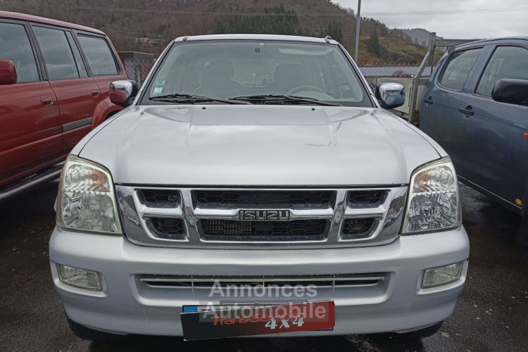 Isuzu D-Max 4X4 CREW 3.0LS BVA - <small></small> 11.000 € <small>TTC</small> - #1