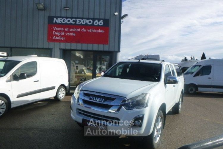 Isuzu D-Max D MAX SOLAR BVA - <small></small> 25.900 € <small>TTC</small> - #1