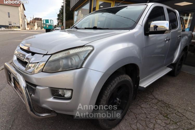 Isuzu D-Max DOUBLE CAB 2.5 163 CH SOLAR 4WD - <small></small> 23.489 € <small>TTC</small> - #2