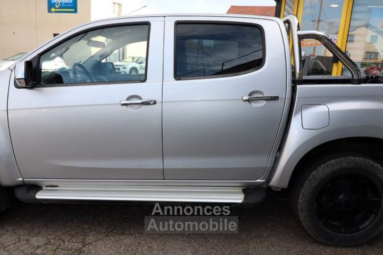 Isuzu D-Max DOUBLE CAB 2.5 163 CH SOLAR 4WD - <small></small> 23.489 € <small>TTC</small> - #3