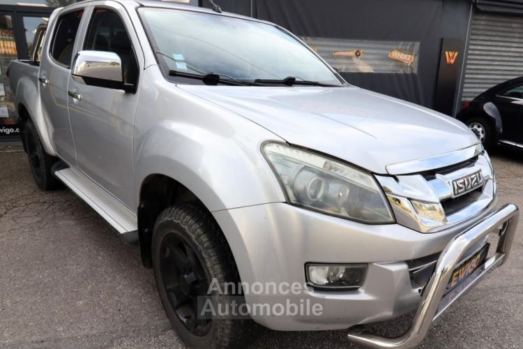 Isuzu D-Max DOUBLE CAB 2.5 163 CH SOLAR 4WD - <small></small> 23.489 € <small>TTC</small> - #8